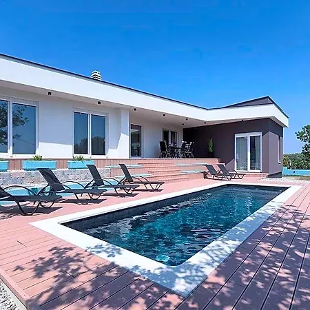 Senorita Comfortable 3*